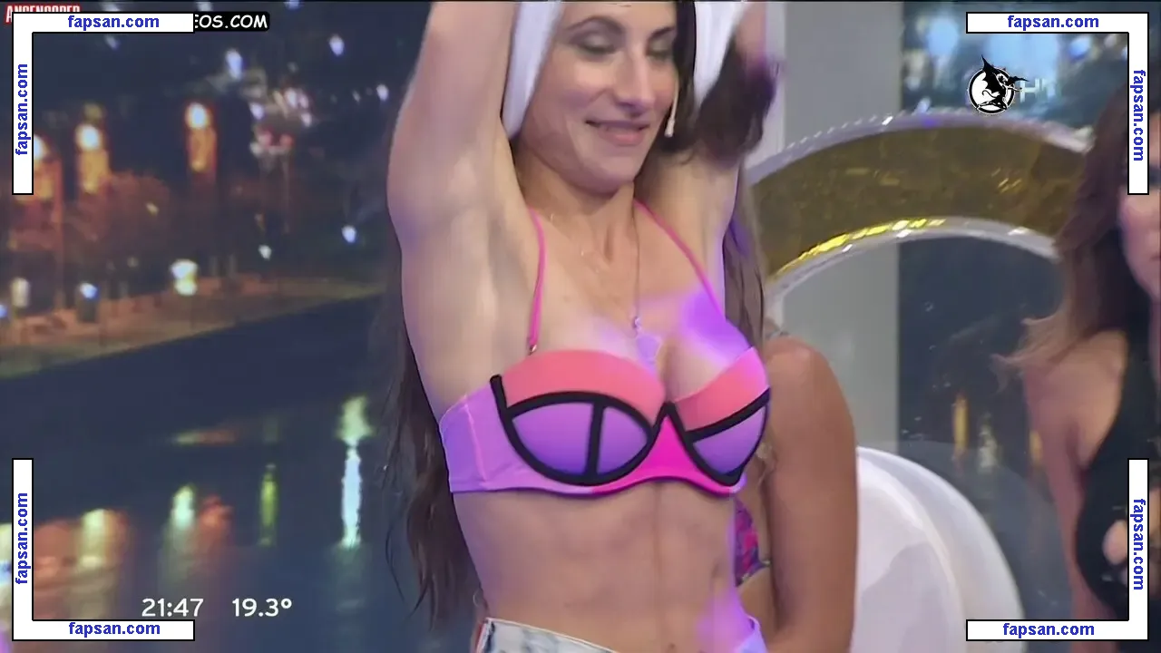 Magui Bravi nude photo #0003 from OnlyFans