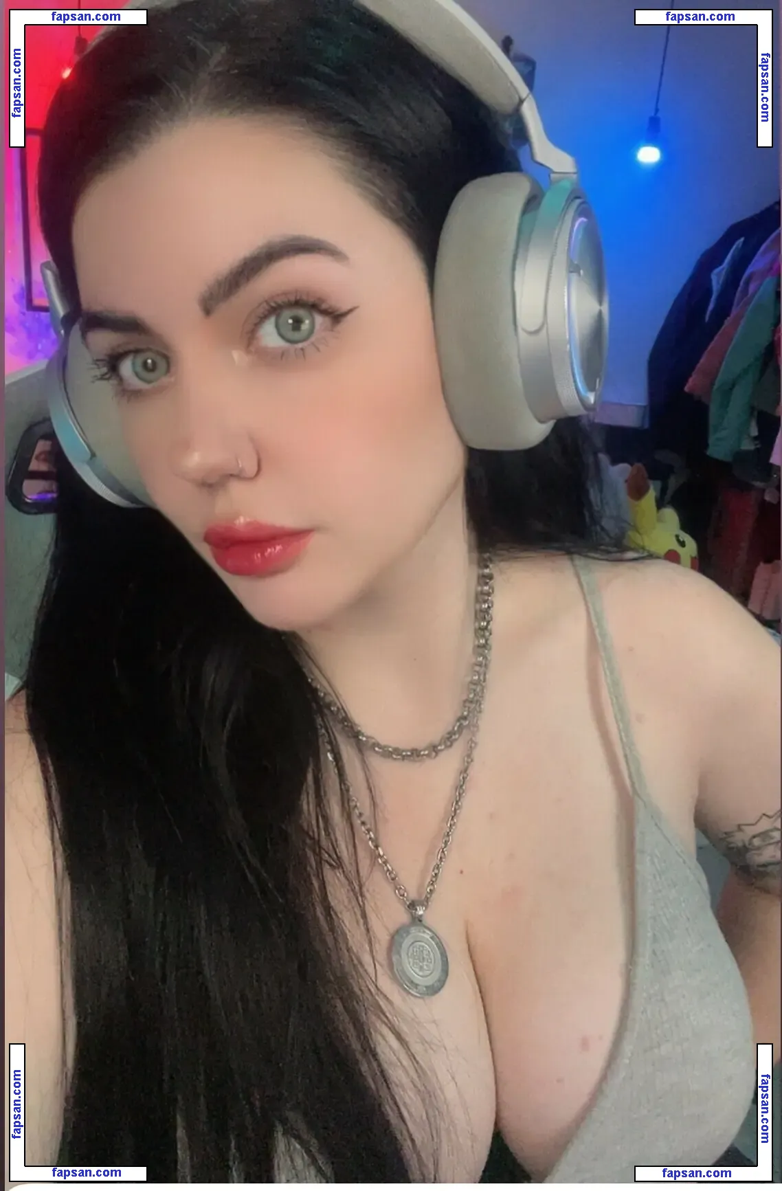 Magui Sunshine nude photo #1035 from OnlyFans
