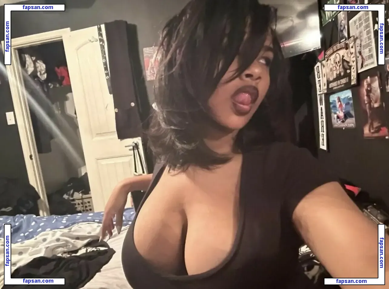 Mahaliasseance nude photo #0001 from OnlyFans