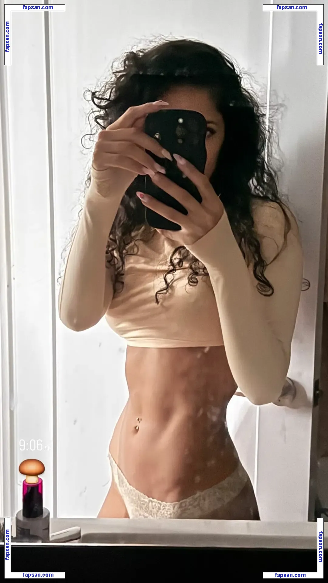 mahsa.mhsnni nude photo #0025 from OnlyFans