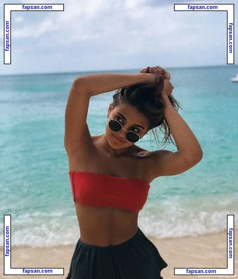 Maia Reficco Viqueira nude photo #0031 from OnlyFans