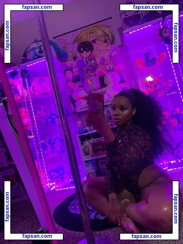 Maibunnii nude photo #0005 from OnlyFans