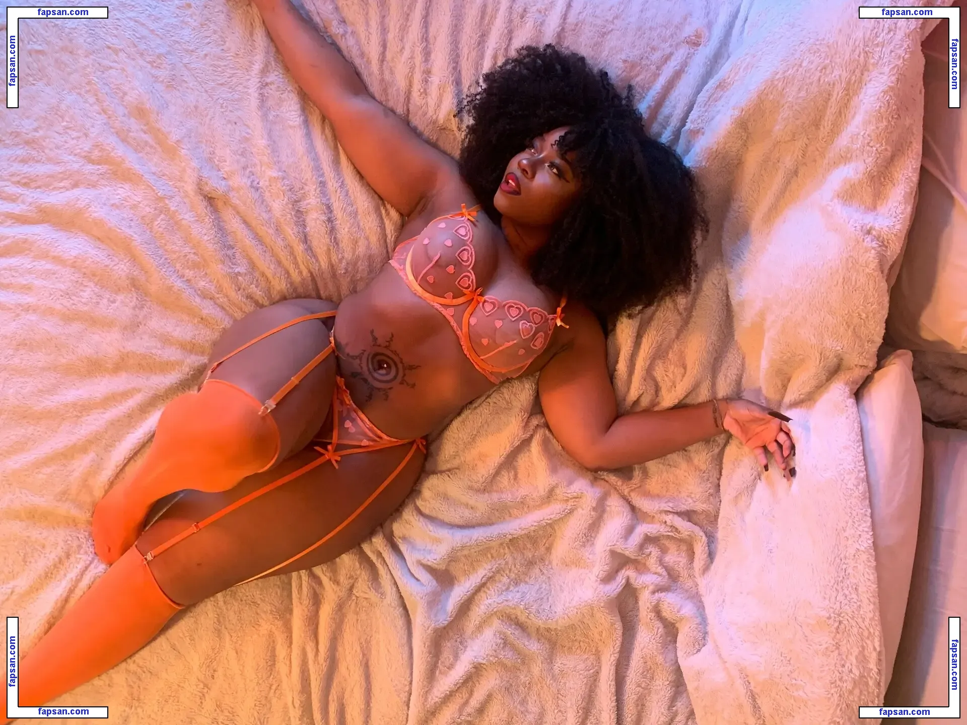 Maibunnii nude photo #0027 from OnlyFans