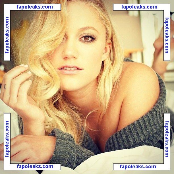 Maika Monroe / maikamonroe nude photo #0173 from OnlyFans