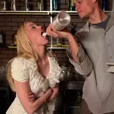 Maika Monroe голая #0396