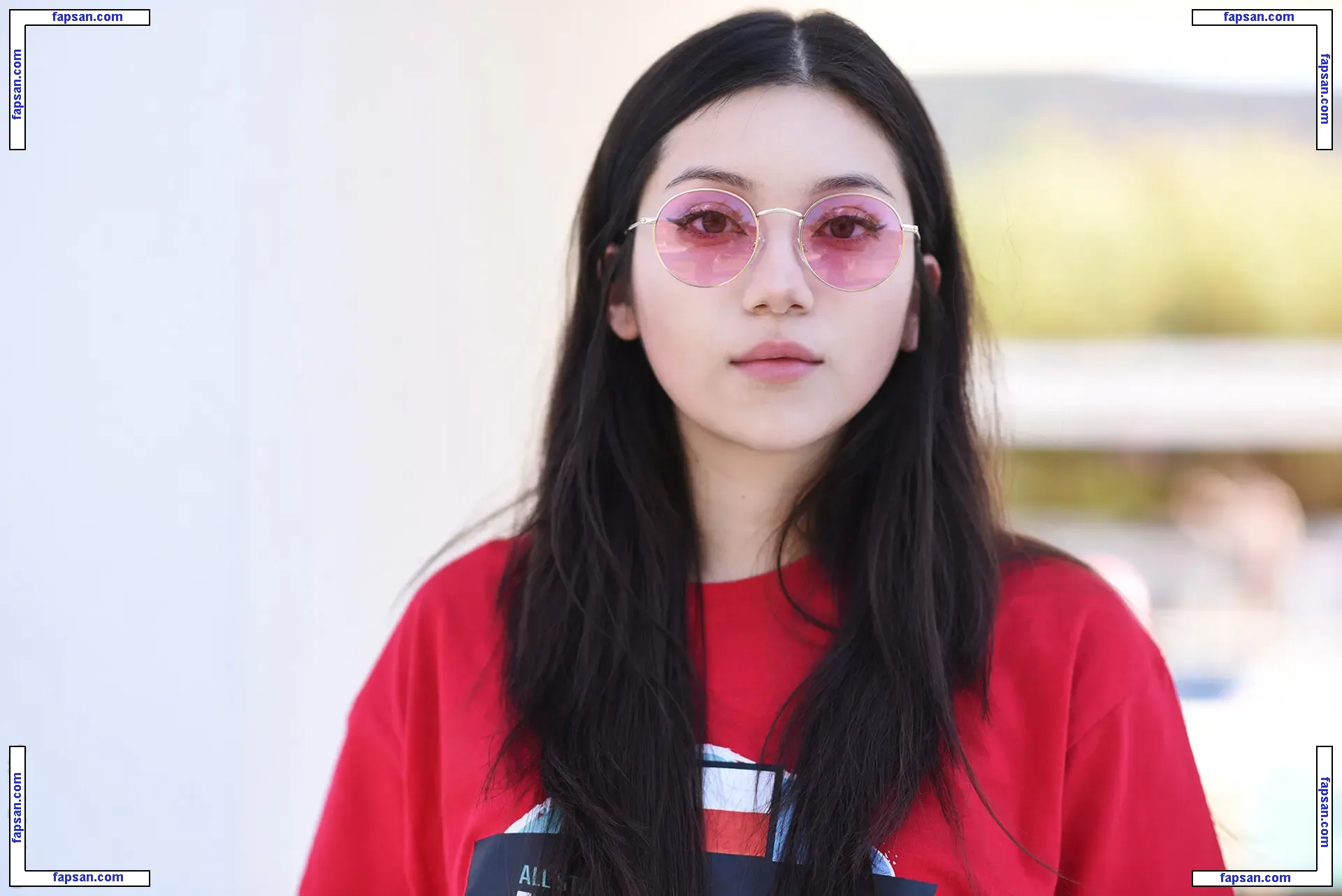 MaiLinh голая фото #0013 с Онлифанс