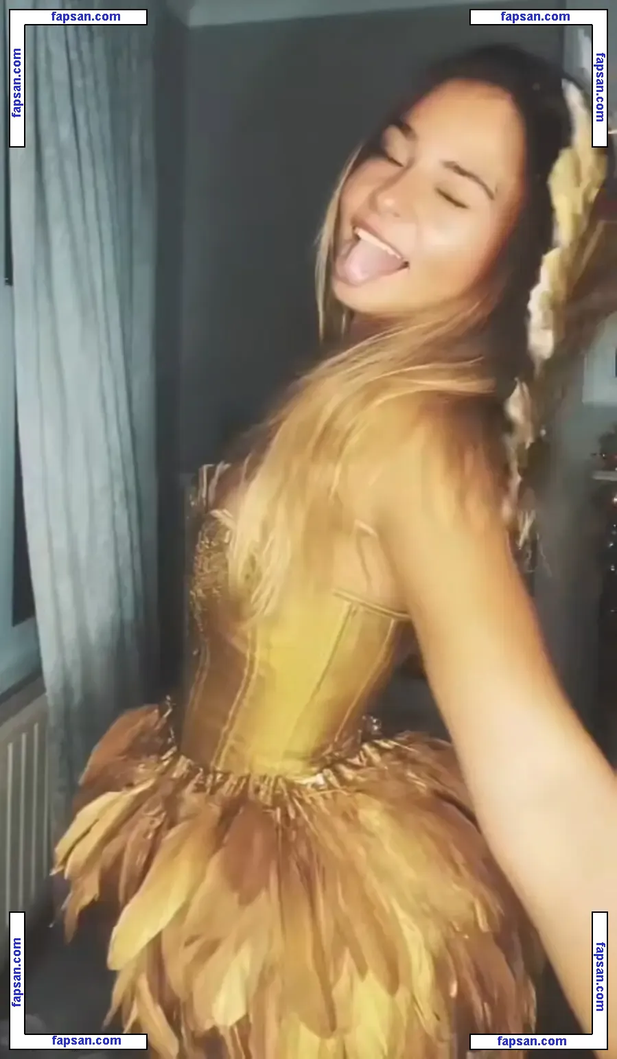 Maisie nude photo #0004 from OnlyFans