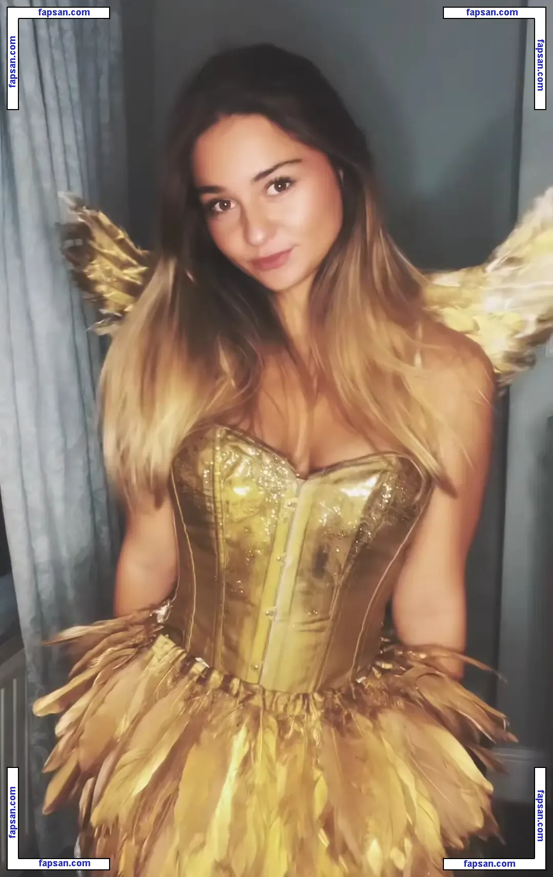 Maisie nude photo #0006 from OnlyFans