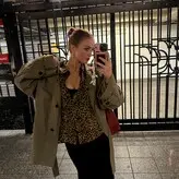 Maisie Smith голая #0663