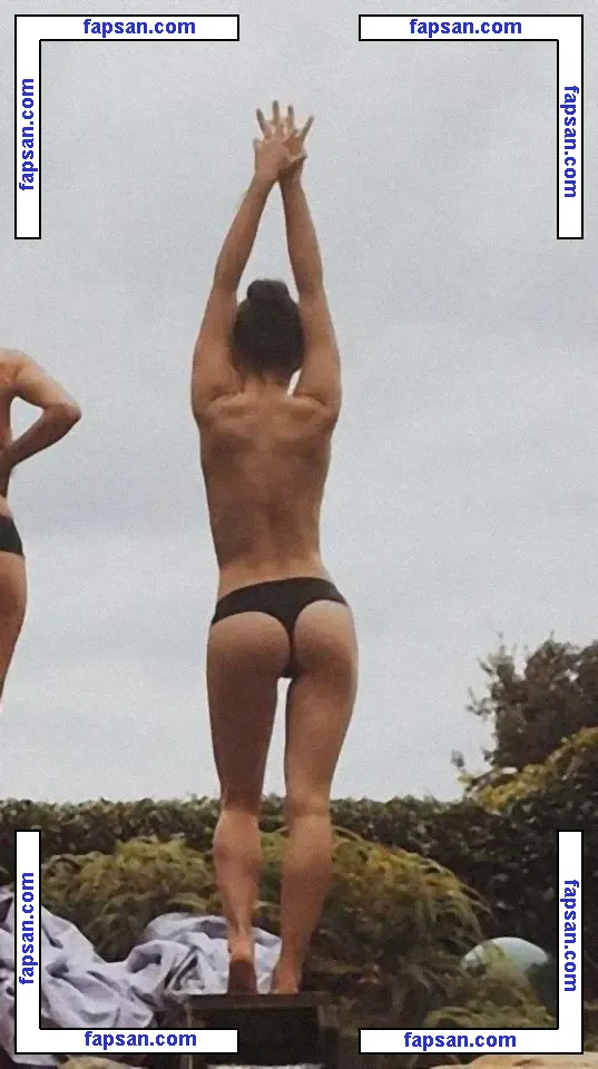 Maisie Williams nude photo #0007 from OnlyFans