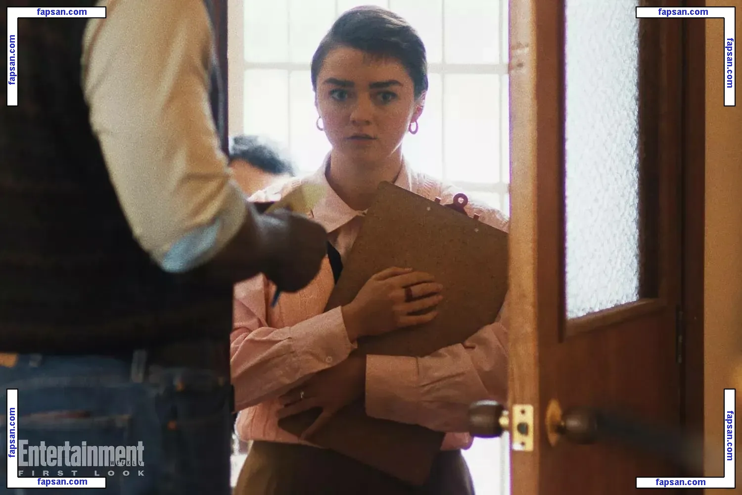 Maisie Williams nude photo #0940 from OnlyFans