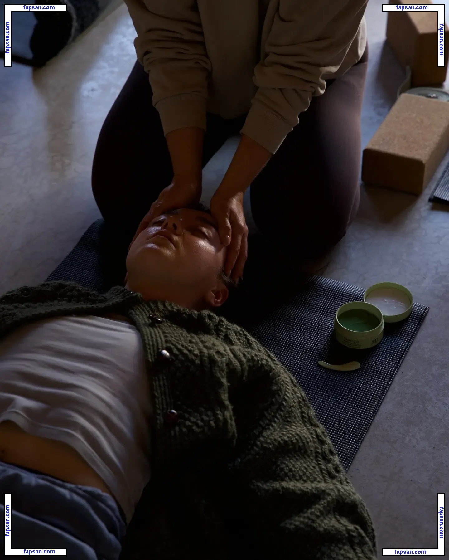 Maisie Williams голая фото #0953 с Онлифанс