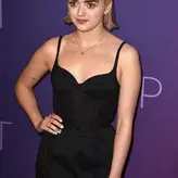 Maisie Williams nude #0062