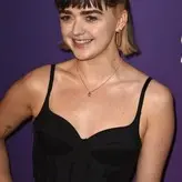 Maisie Williams nude #0065