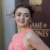 Maisie Williams nude #0450