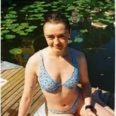 Maisie Williams nude #0864