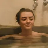 Maisie Williams nude #0907