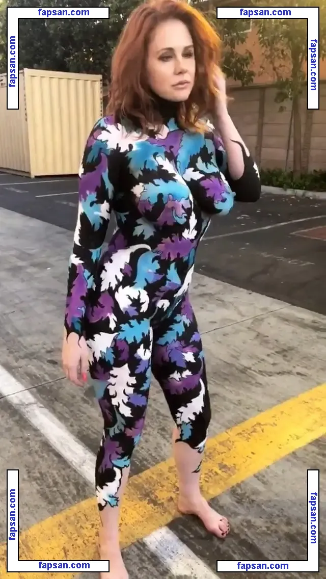 Maitland Ward nude photo #1410 from OnlyFans