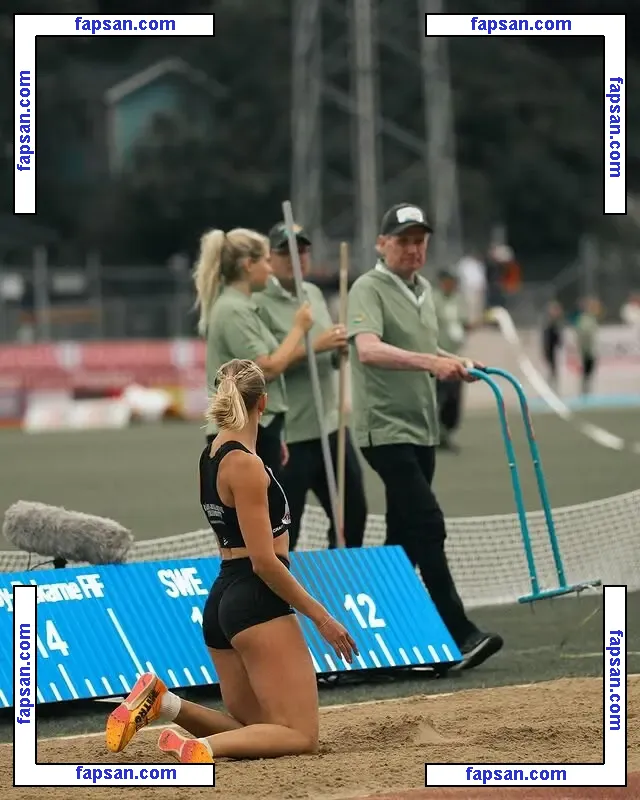 Maja Askag nude photo #0001 from OnlyFans