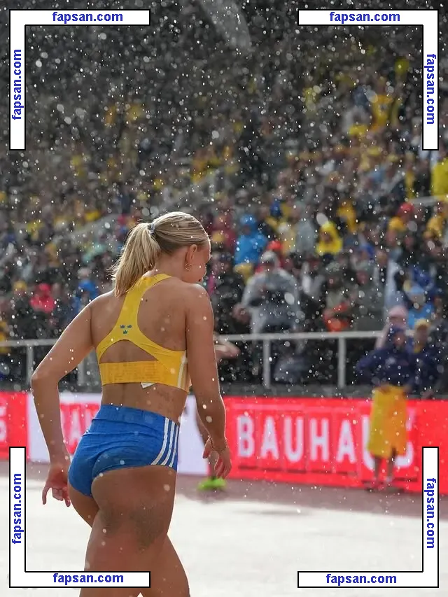 Maja Askag nude photo #0009 from OnlyFans