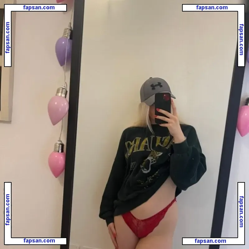 majaholf nude photo #0016 from OnlyFans