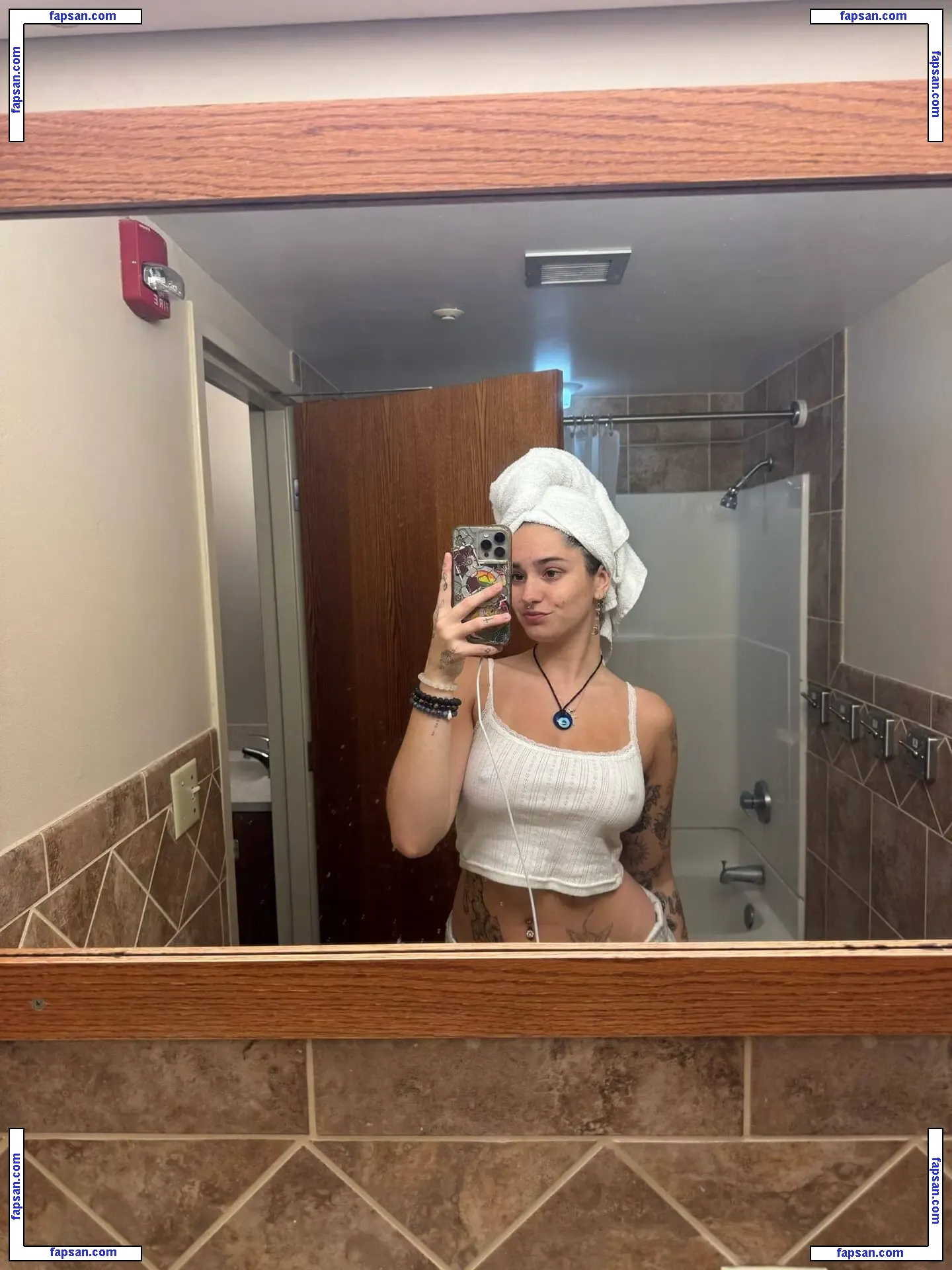 Makenzie Raine nude photo #0011 from OnlyFans