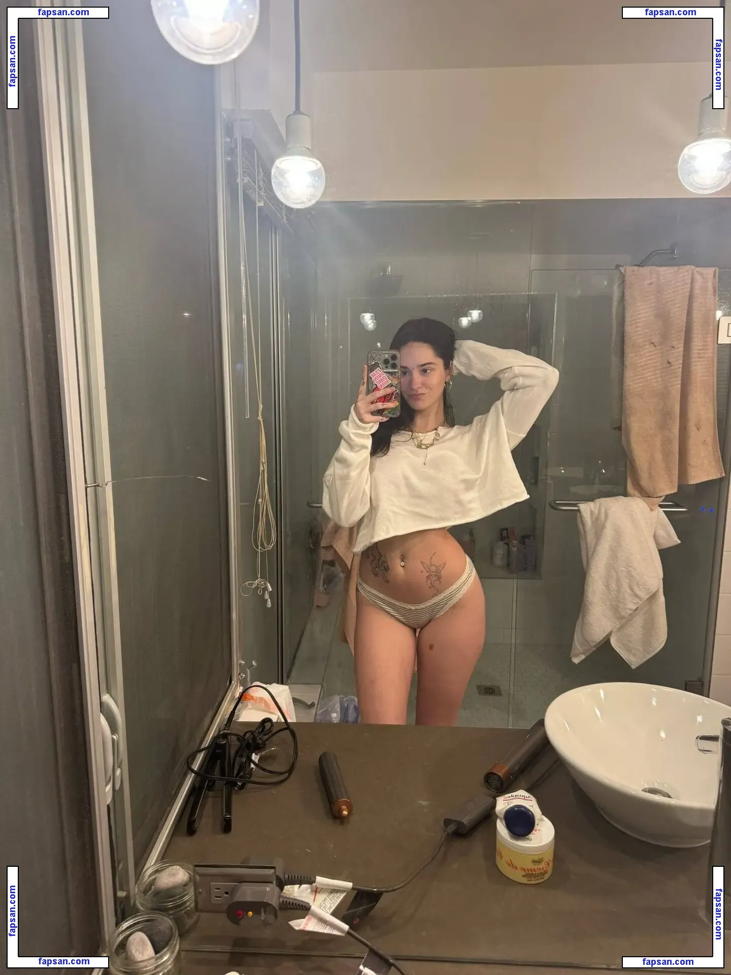 Makenzie Raine nude photo #0016 from OnlyFans