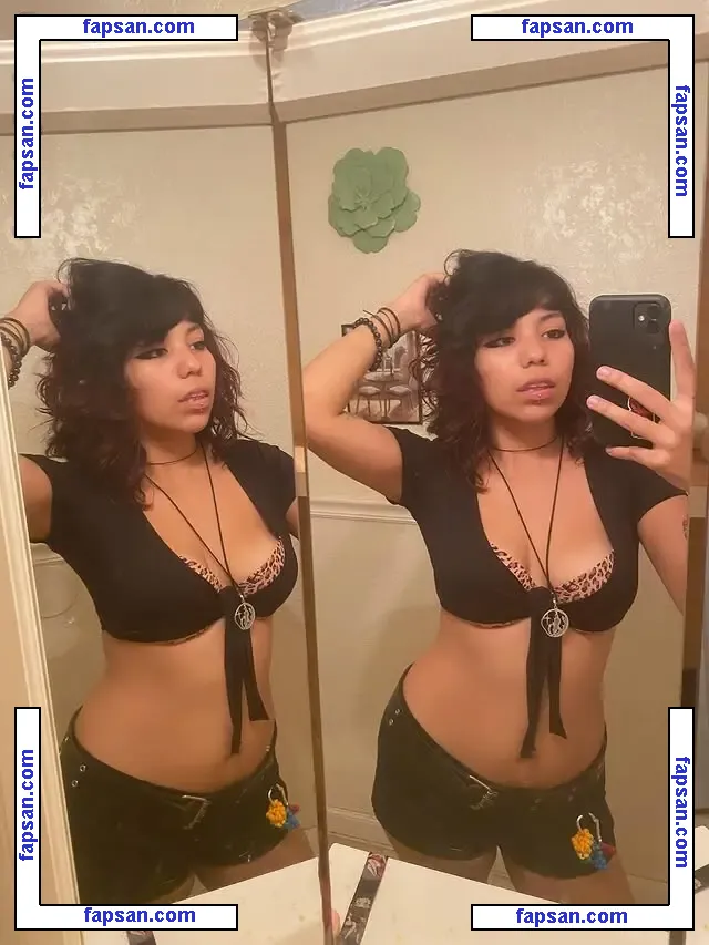 makeoutradio nude photo #0003 from OnlyFans