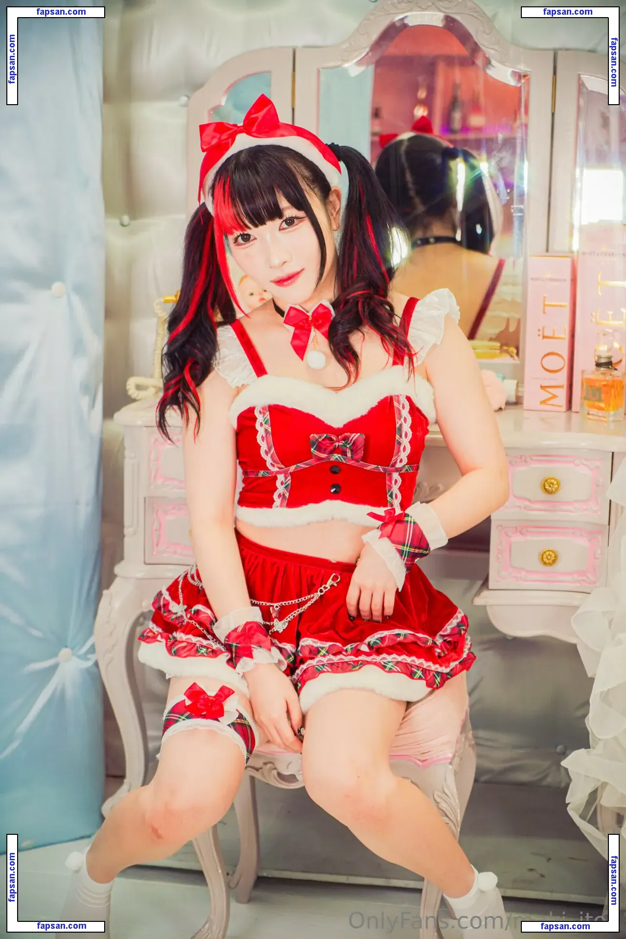 Maki Itoh голая фото #0716 с Онлифанс