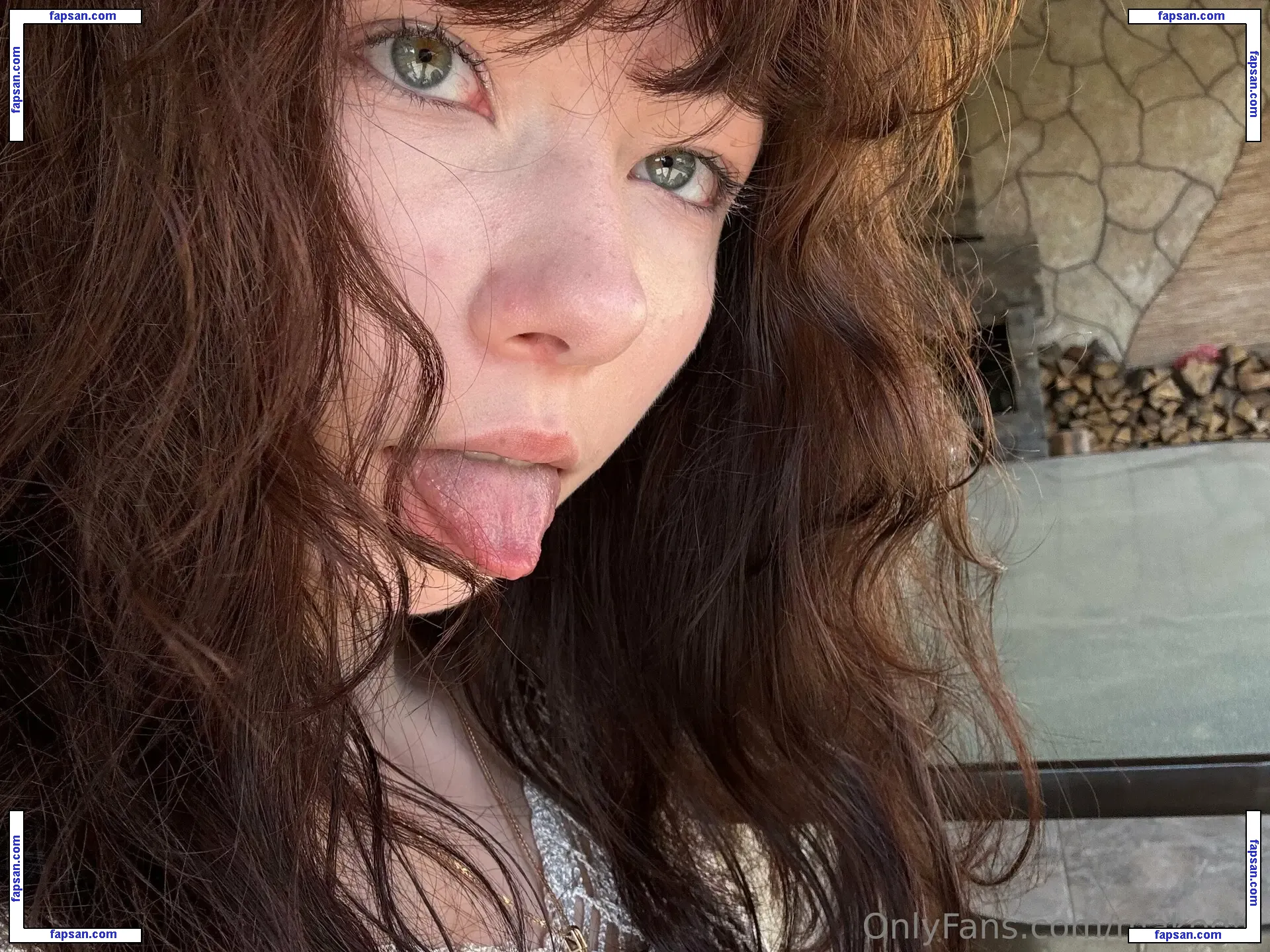 Makogirl nude photo #0026 from OnlyFans