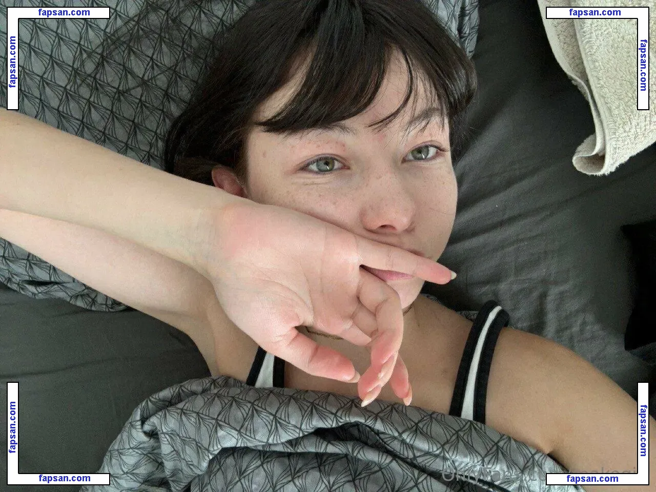 Makogirl nude photo #0027 from OnlyFans