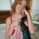 Makoshake nude #2330