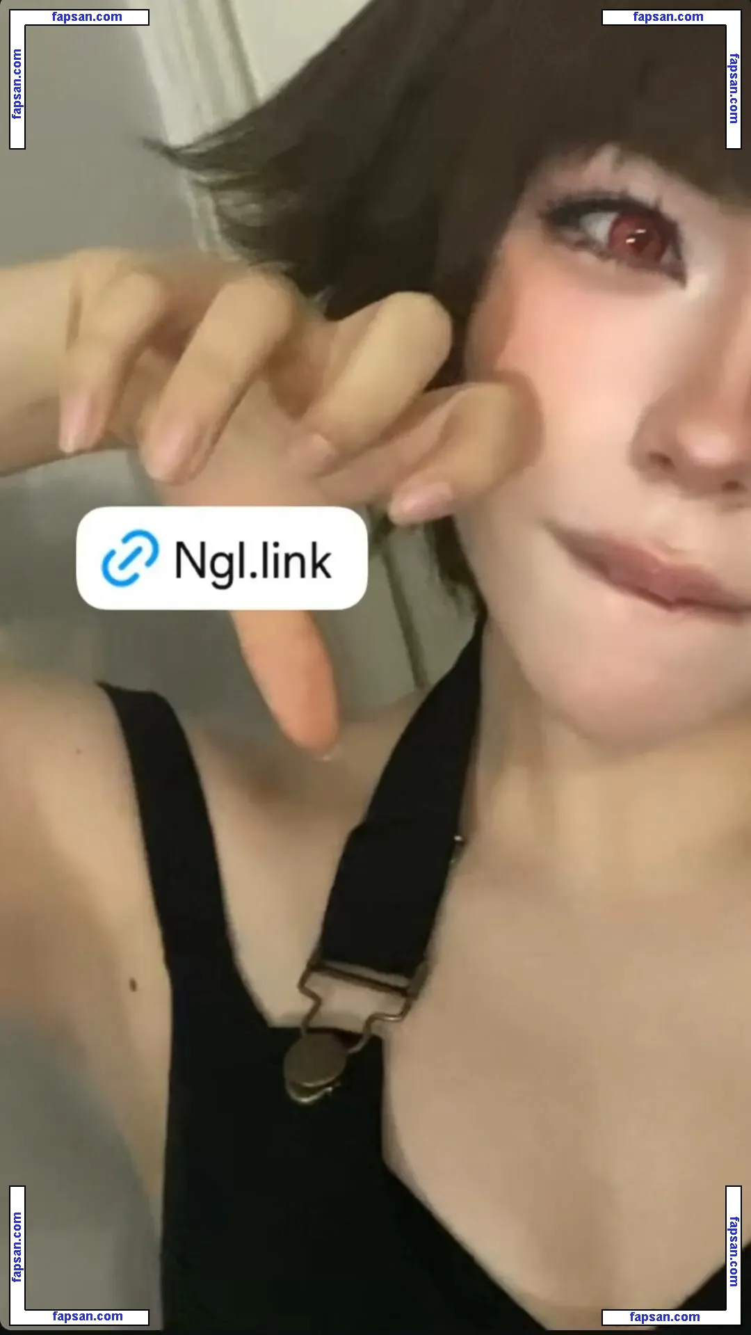 malamuuse голая фото #0005 с Онлифанс