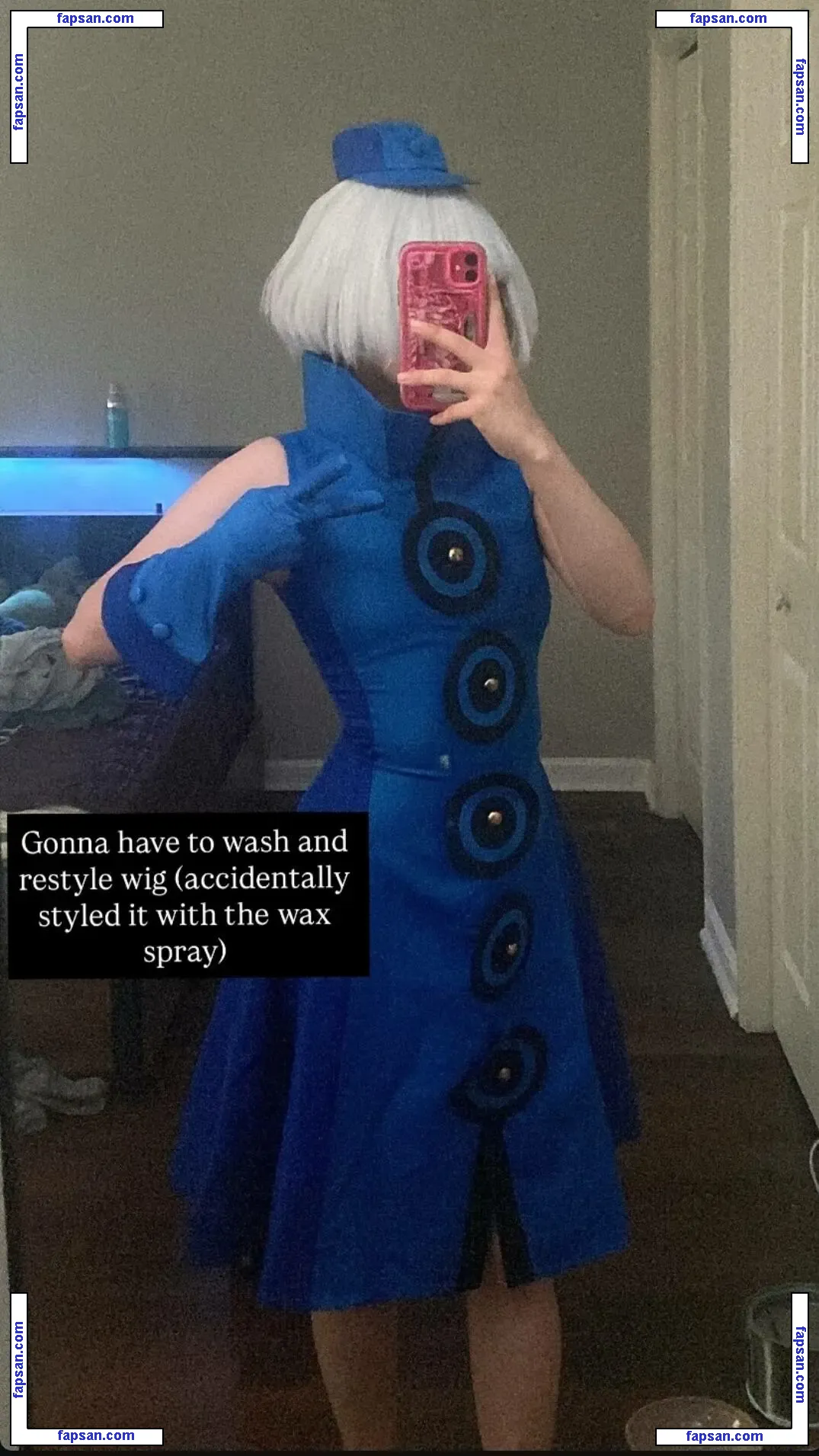 malamuuse голая фото #0013 с Онлифанс