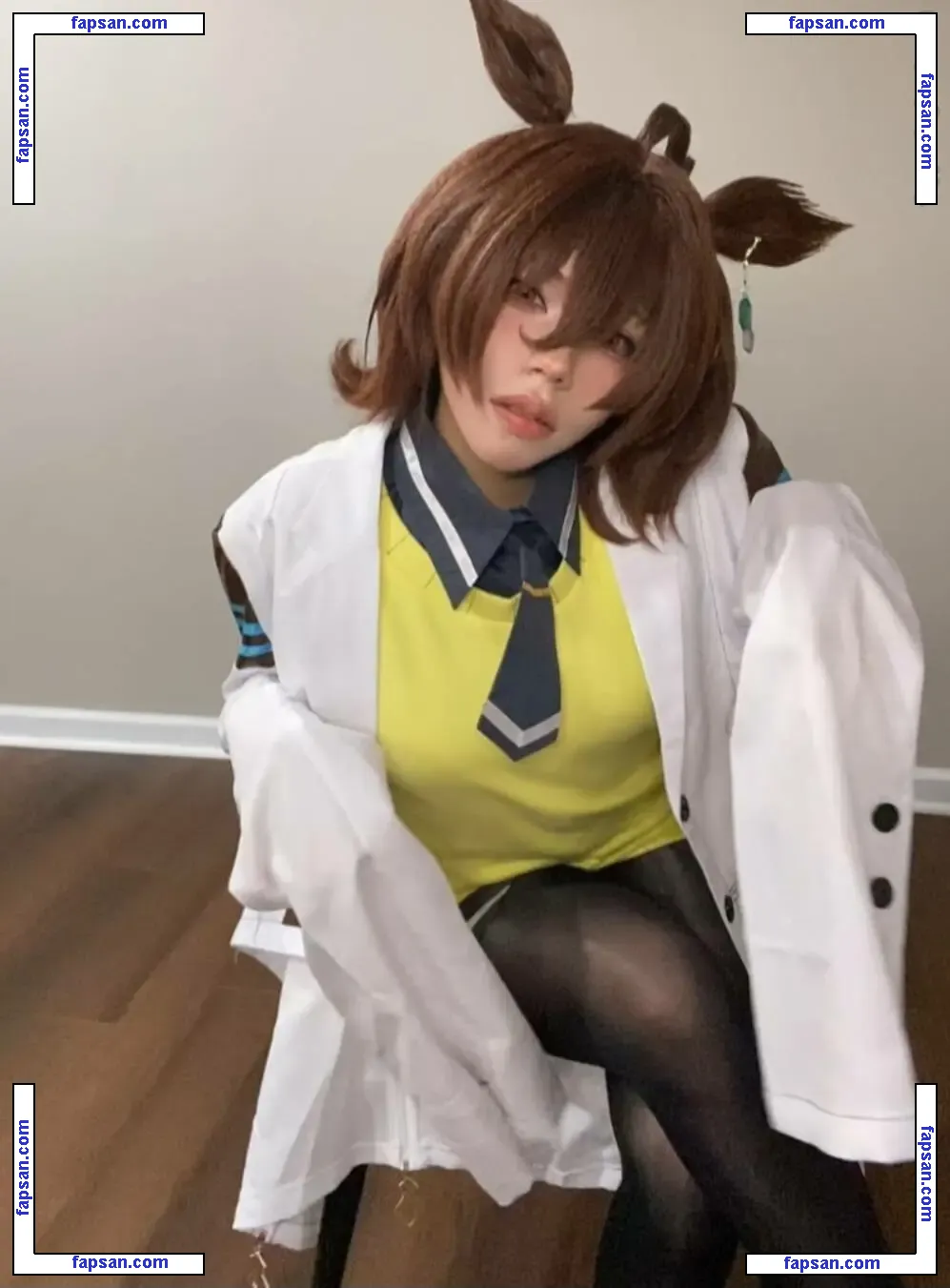 malamuuse голая фото #0015 с Онлифанс