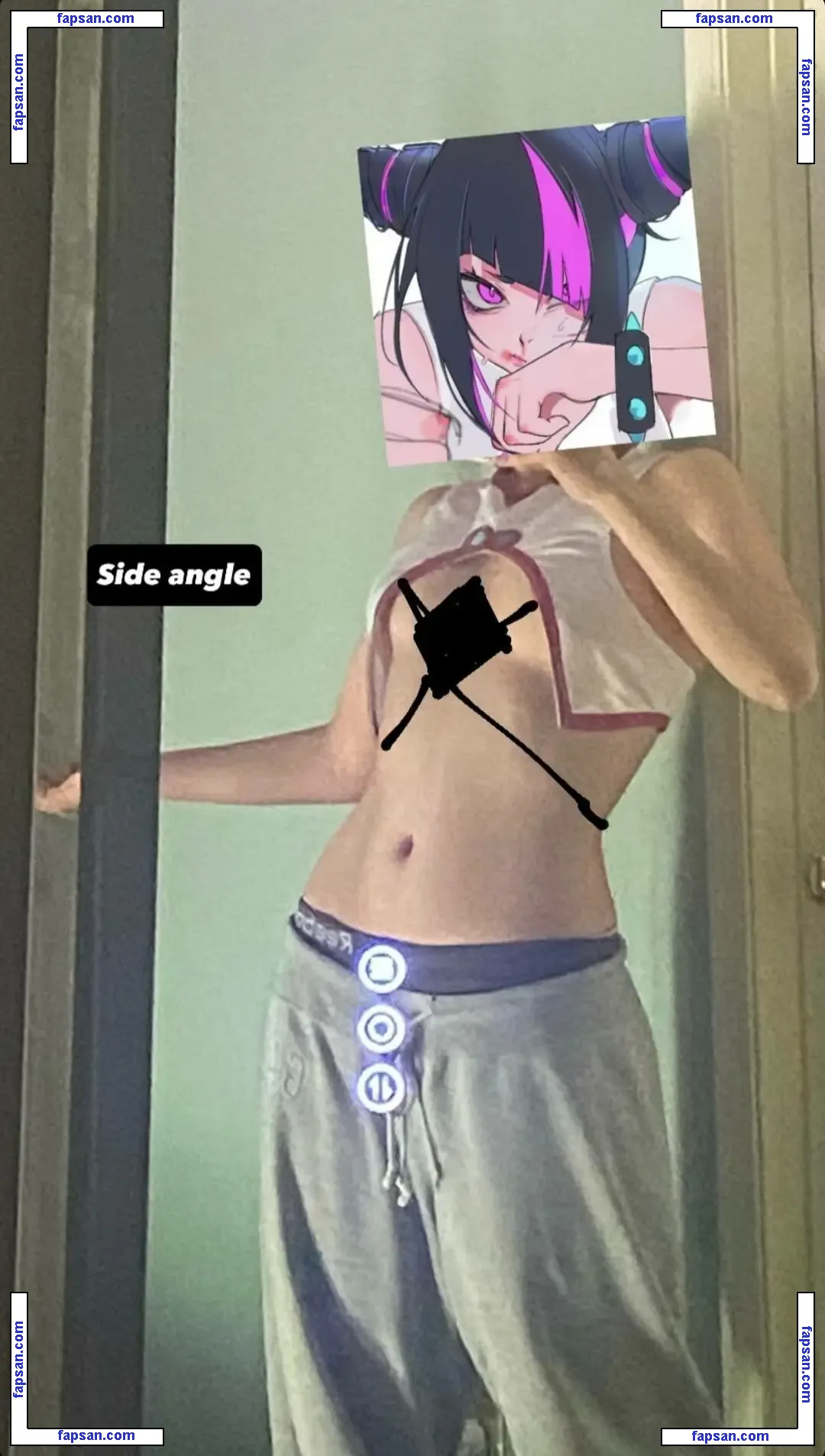 malamuuse голая фото #0023 с Онлифанс