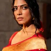 Malavika Mohanan голая #0095