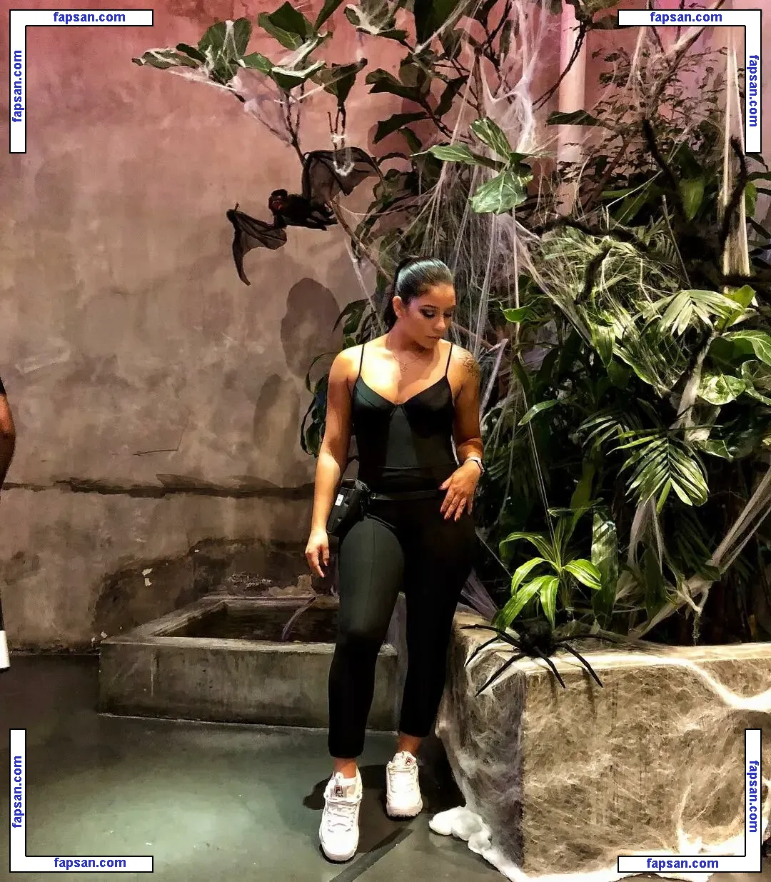 Maleni Cruz nude photo #0116 from OnlyFans