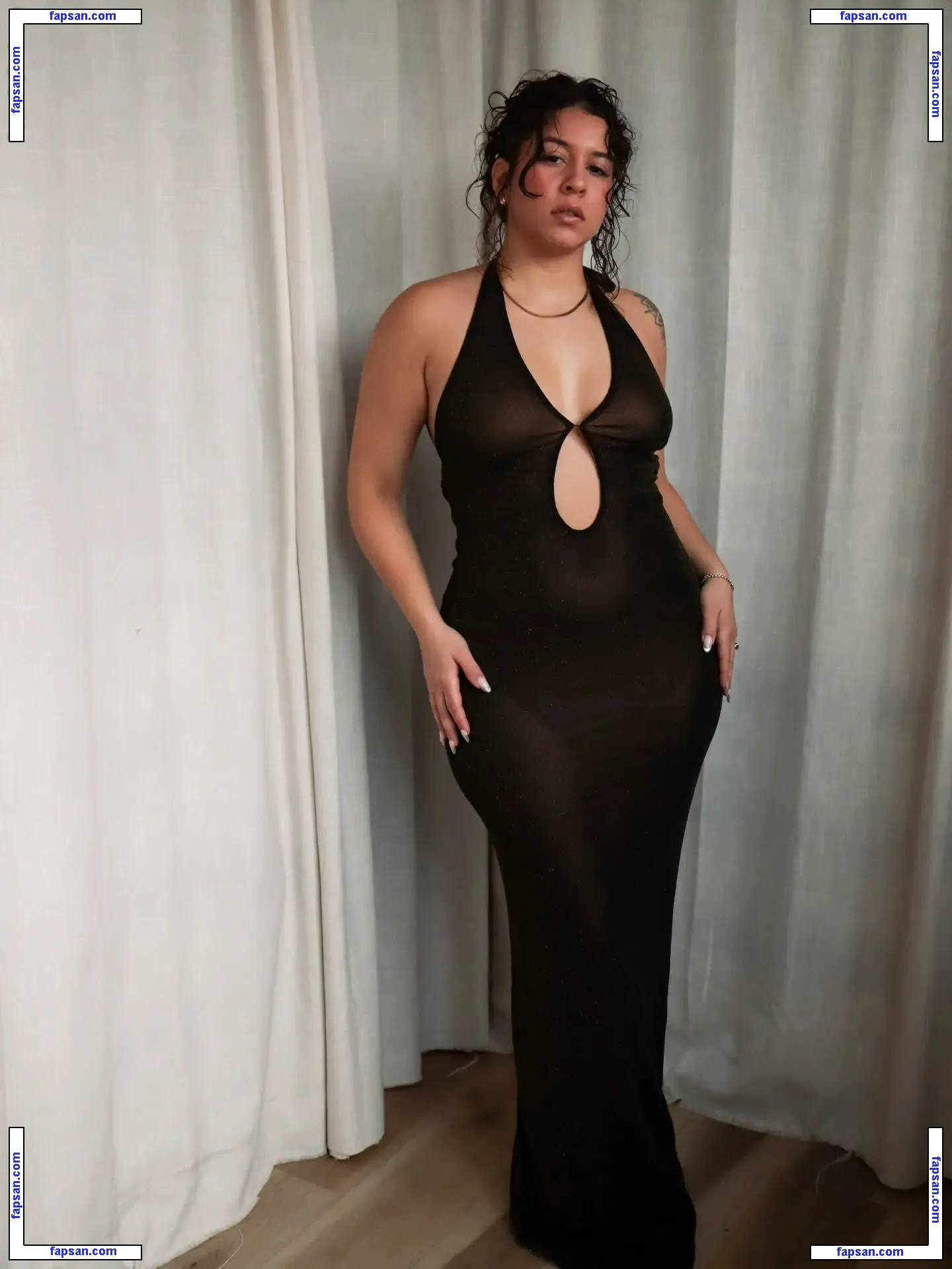 Maleni Cruz nude photo #0117 from OnlyFans