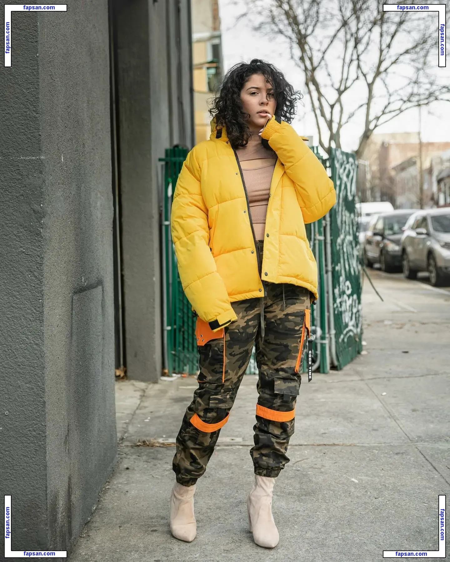 Maleni Cruz nude photo #0123 from OnlyFans