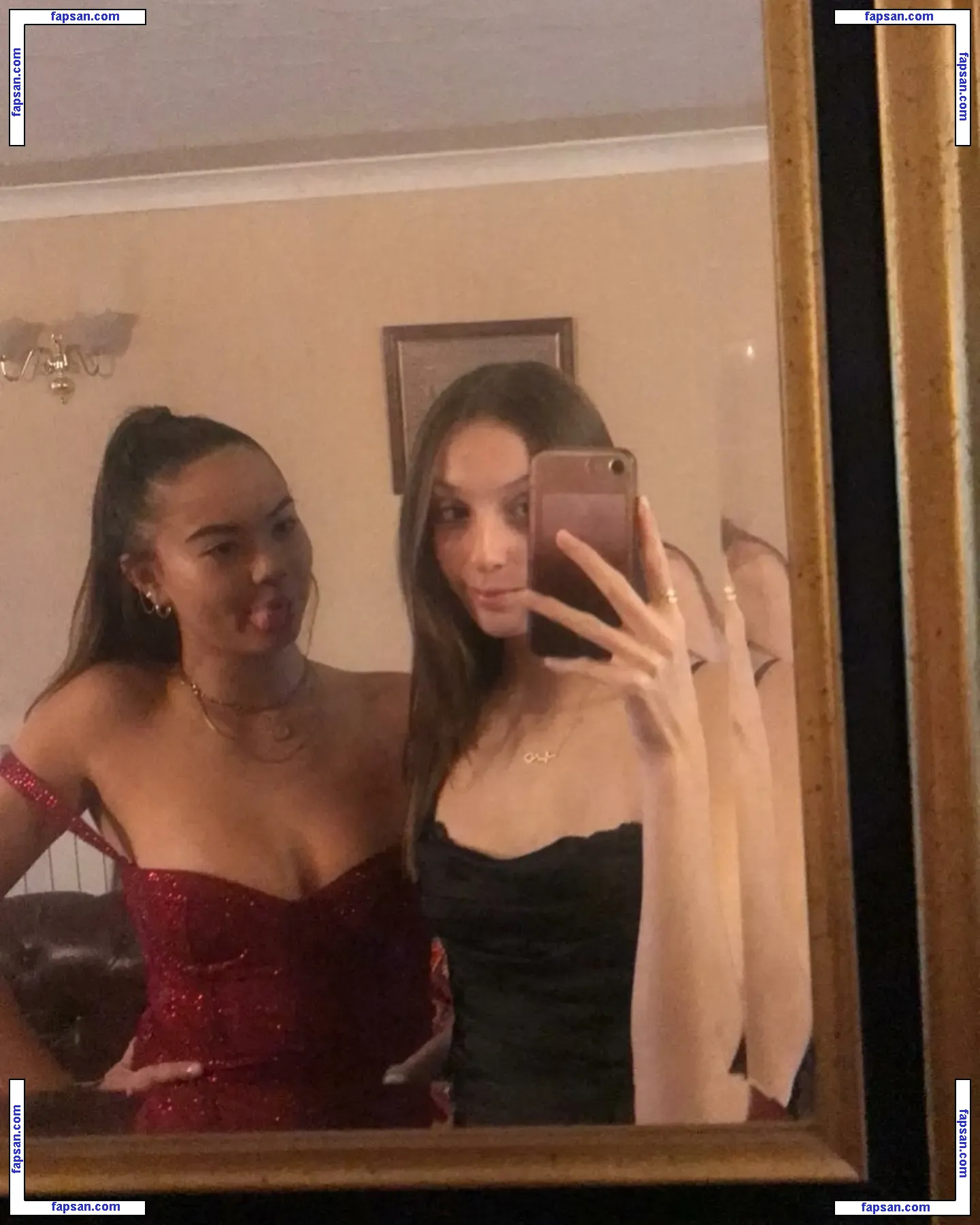 Mali Smith голая фото #0003 с Онлифанс