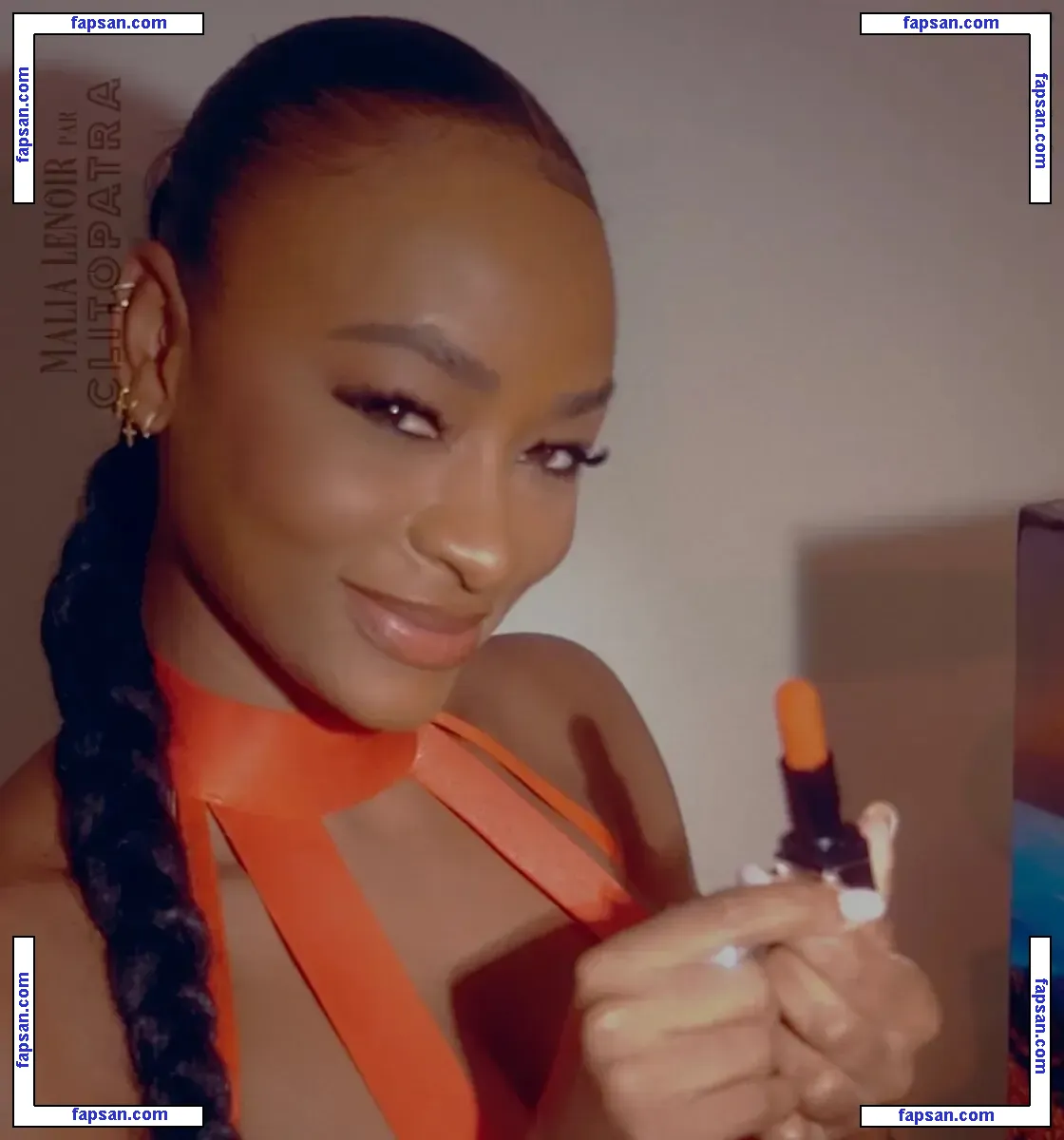 Malia Lenoir голая фото #0026 с Онлифанс