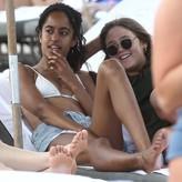 Malia Obama nude #0046