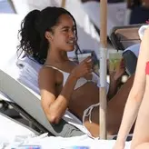 Malia Obama nude #0073