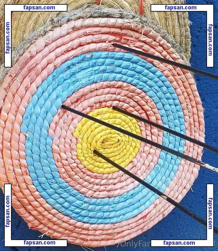 Malice nude photo #0019 from OnlyFans