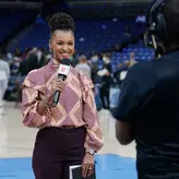 Malika Andrews голая #0022