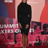 Malika Andrews голая #0036