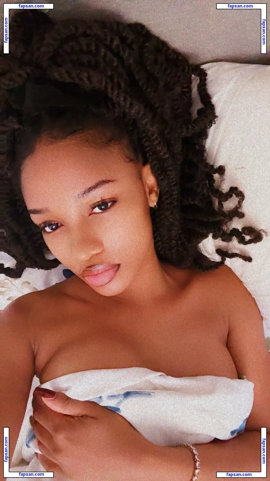 maliyaofficial голая фото #0014 с Онлифанс