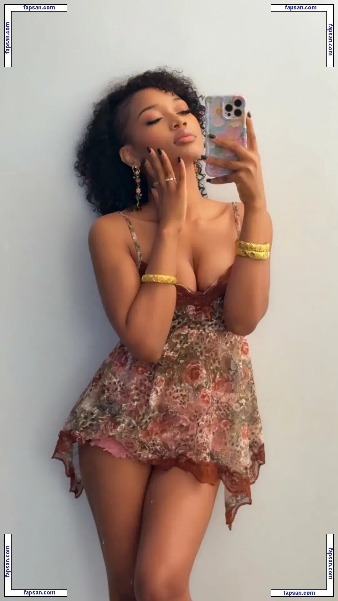 maliyaofficial голая фото #0027 с Онлифанс