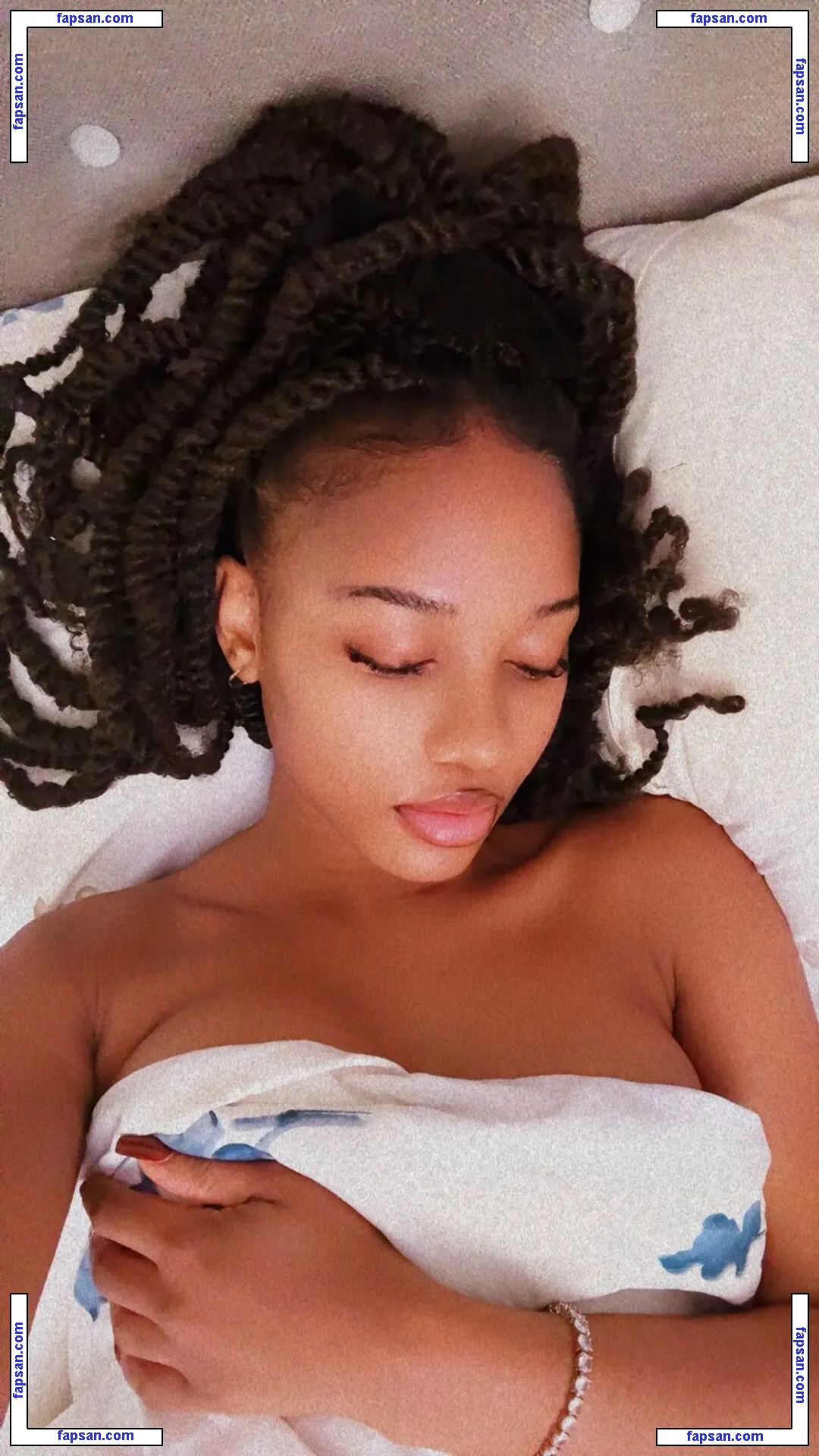 maliyaofficial голая фото #0032 с Онлифанс